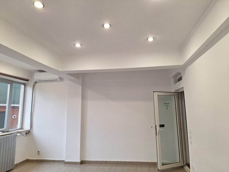 Sector 1, Piata Romana.